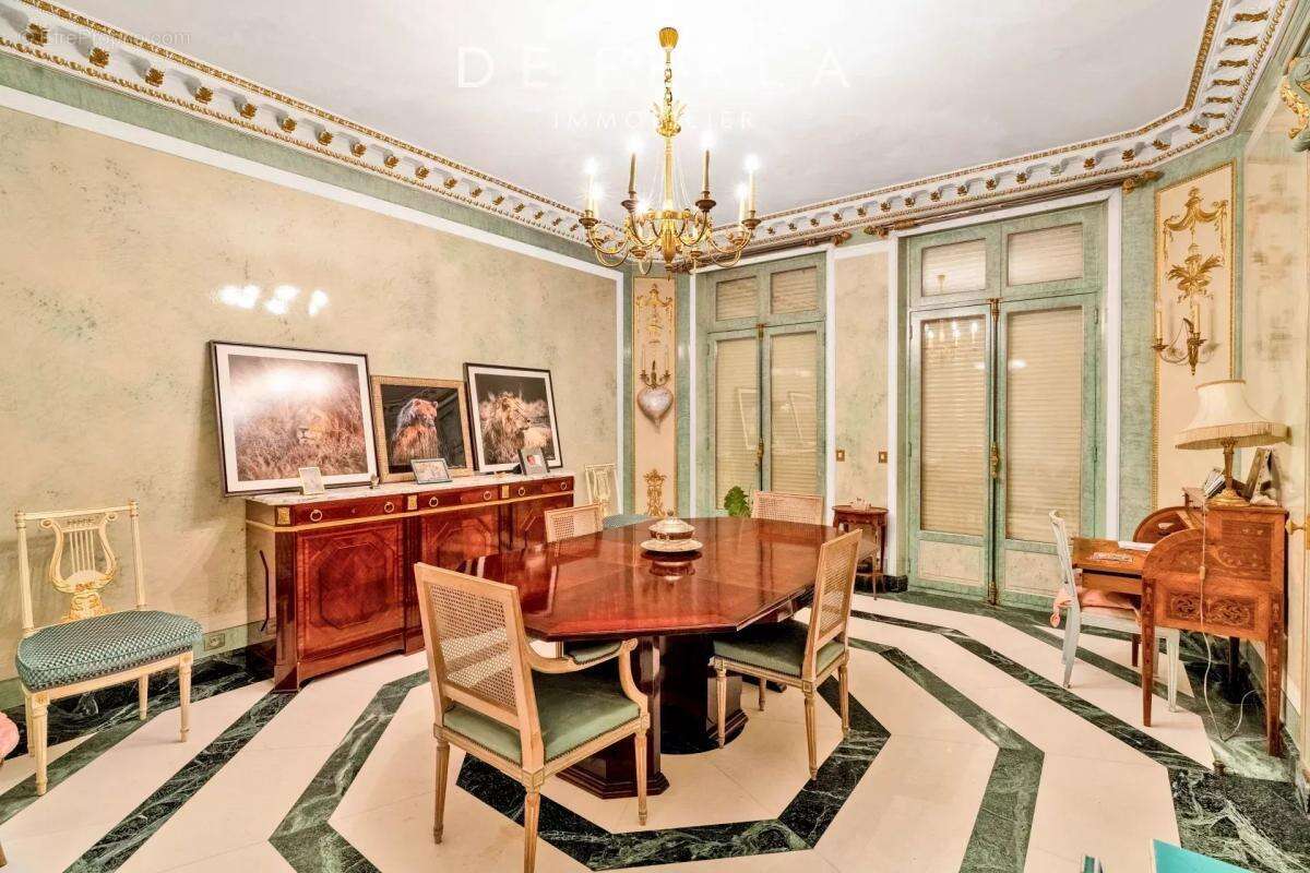 Maison à SAINT-MAUR-DES-FOSSES