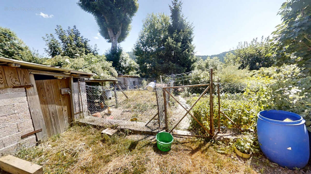 Maison à RIOTORD