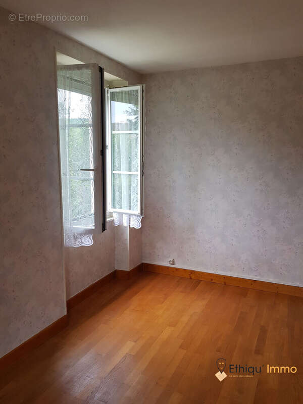 Maison 101 m² à Montier-En-L'isle  - photo 6