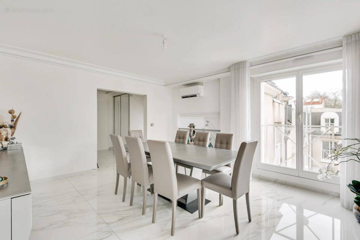 Appartement à SAINT-MAURICE