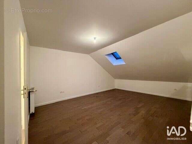 Photo 8 - Maison à CLAYE-SOUILLY