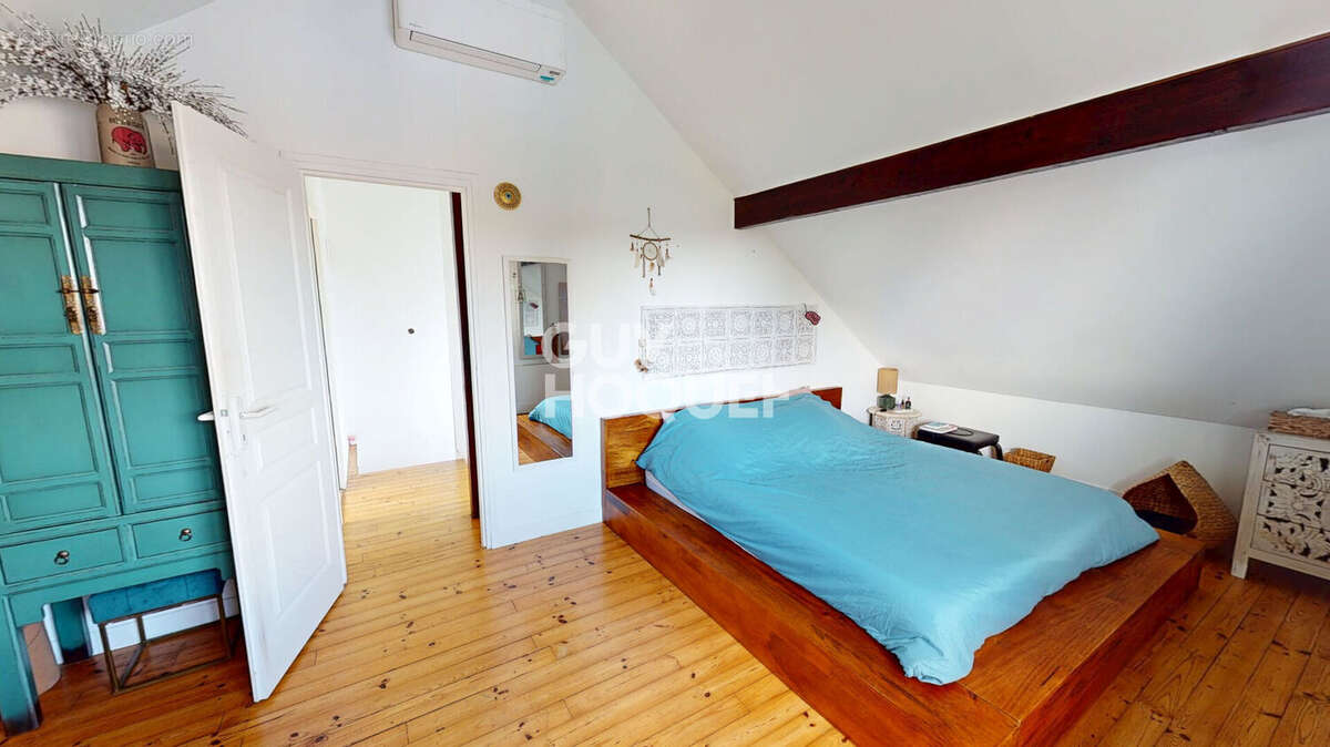 Maison à LES PAVILLONS-SOUS-BOIS