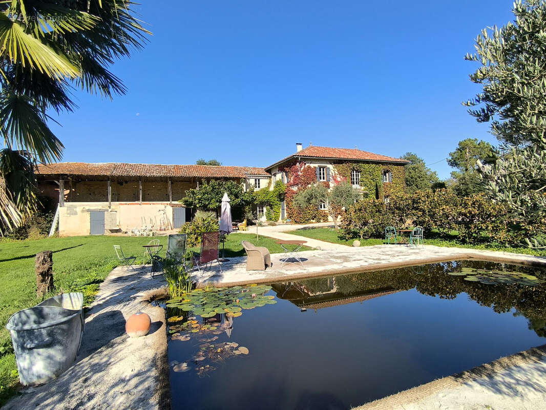 Maison à L&#039;ISLE-EN-DODON