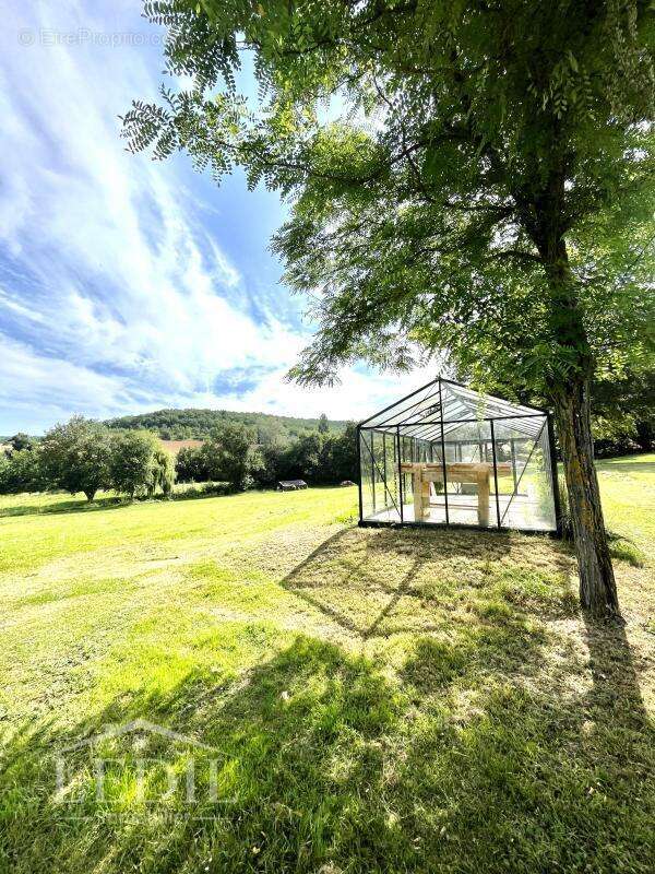 Maison à LARROQUE-SAINT-SERNIN