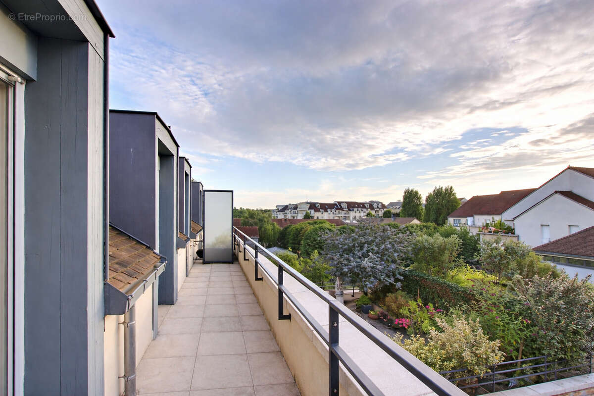 Appartement à MAISONS-LAFFITTE