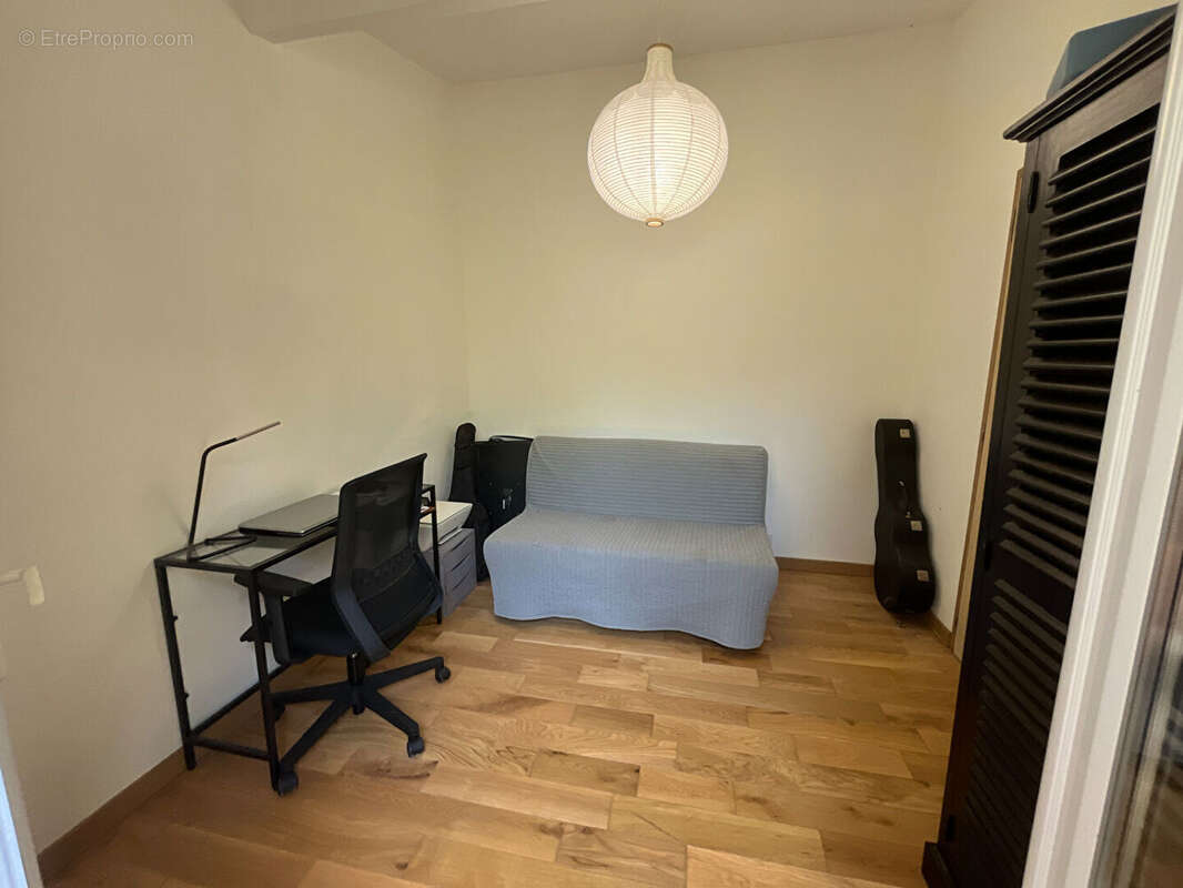 Maison à L&#039;ISLE-SUR-LA-SORGUE