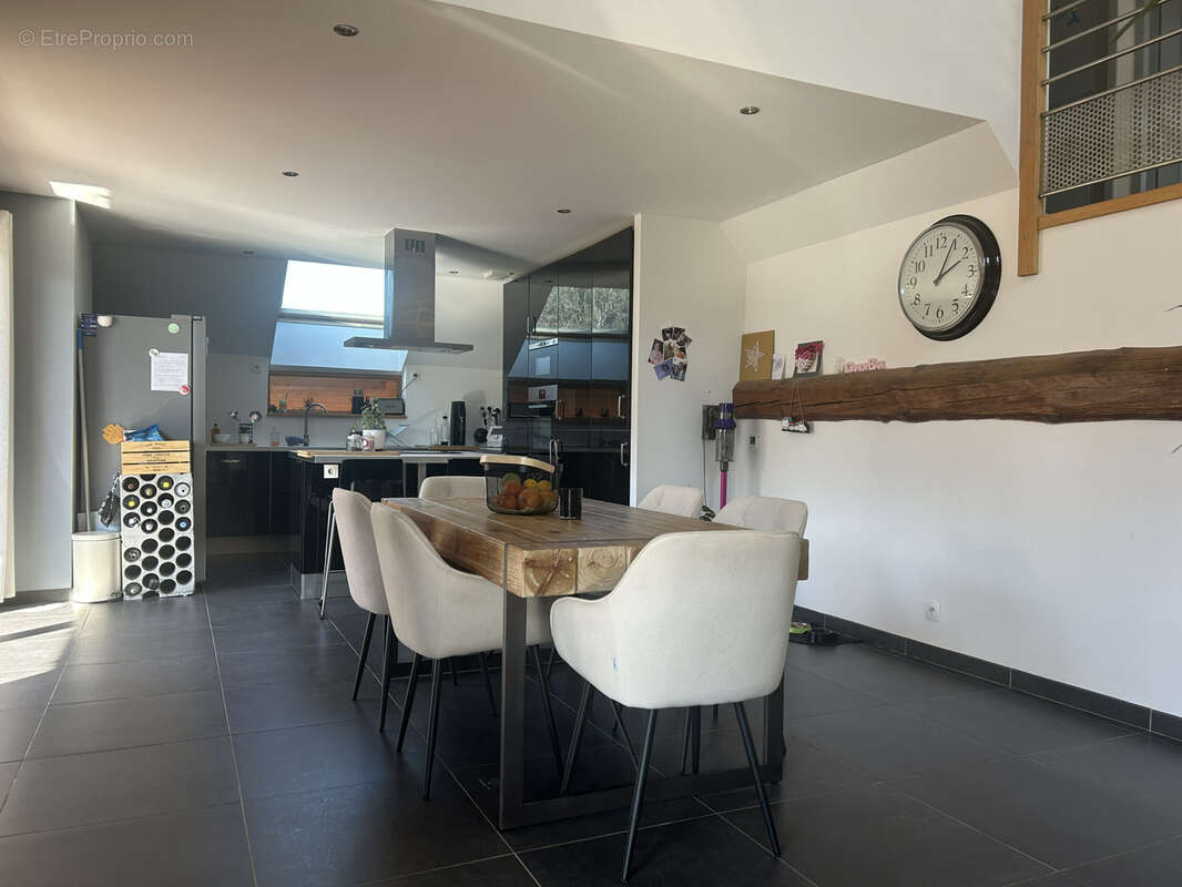 Maison à ALLONZIER-LA-CAILLE