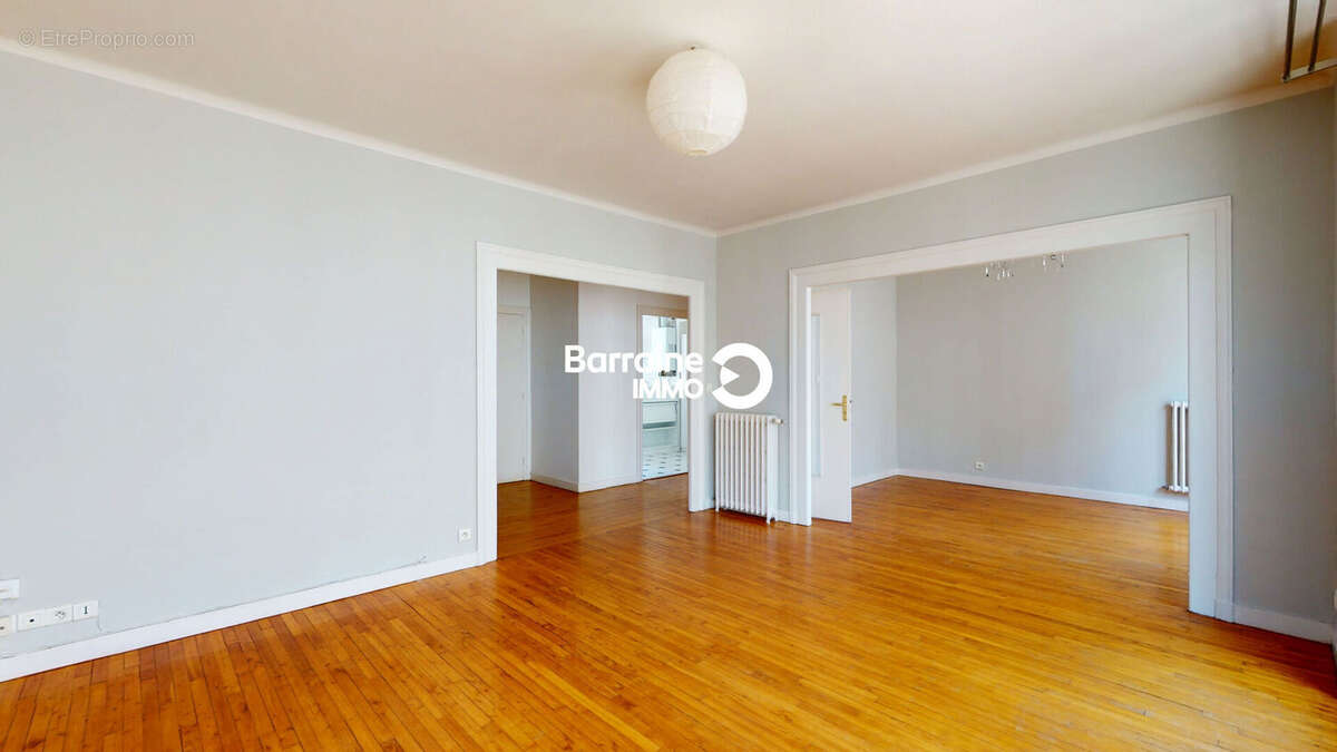 A vendre barraine immo - appartement t4 lumineux avec balcons en plein coeur du quartier siam à brest - photo 6