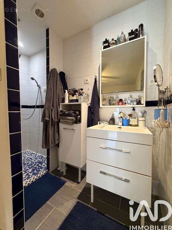 Maison 223 m² à Saint-Bonnet-Du-Gard  - photo 6