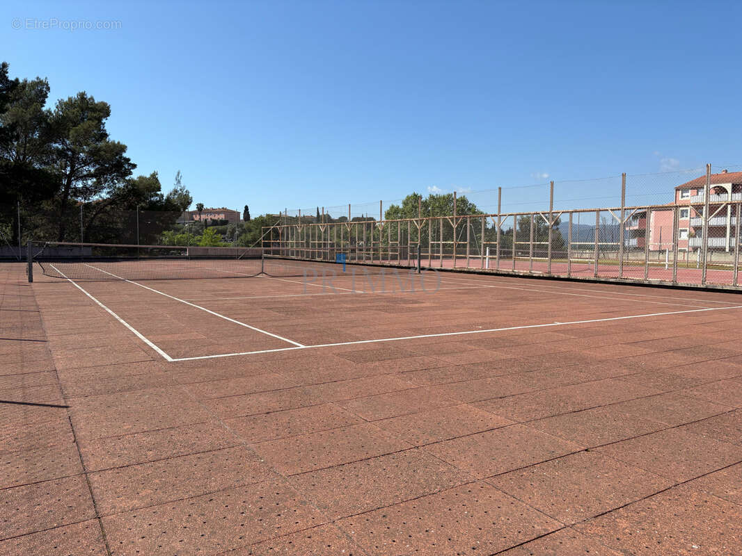 Appartement à FREJUS