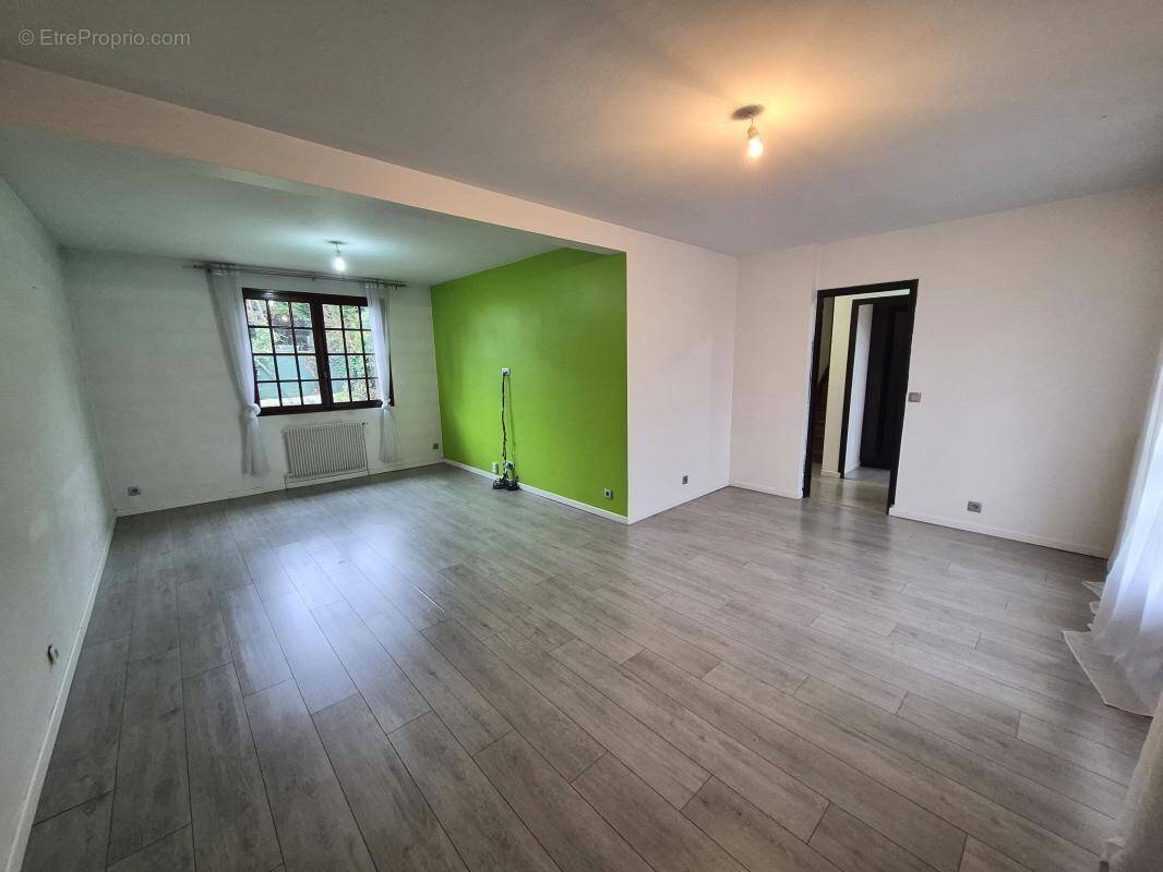 Maison à JUVISY-SUR-ORGE