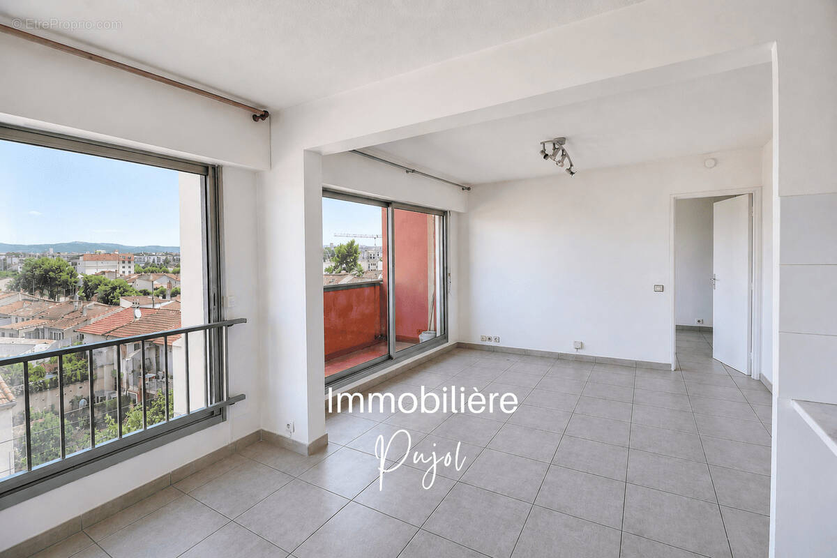 Appartement à MARSEILLE-10E
