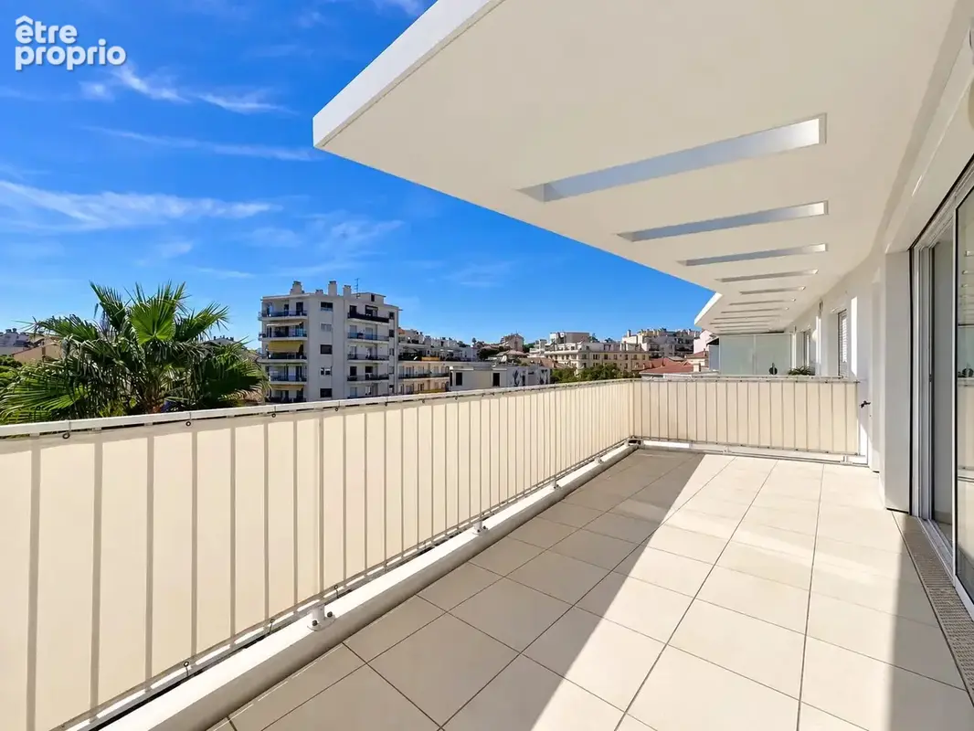 Cannes - 3 Pièces Terrasse Garage - photo 3