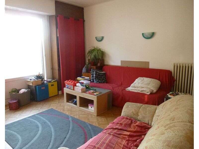 Appartement 72 m² à Lorient  - photo 2