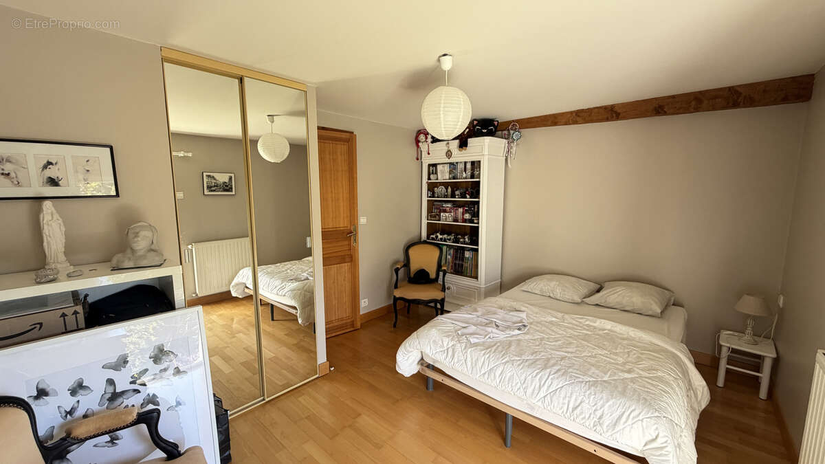 Maison à THOIRY