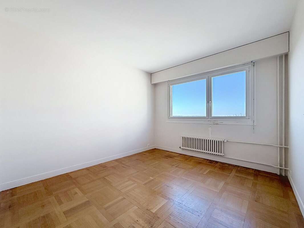 Appartement à GARCHES