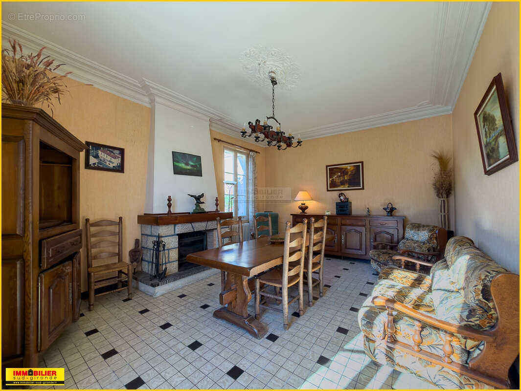 Maison à ILLATS