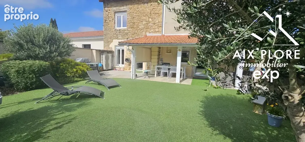 Maison 5 pièces 220 m² à vendre à Saint-Jean-Le-Vieux (01640) - photo 3
