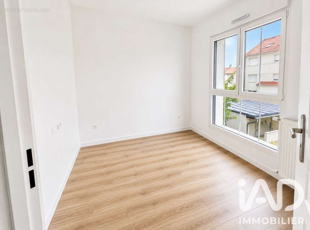 Photo 8 - Appartement à LE PERREUX-SUR-MARNE