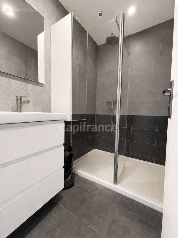 Appartement à MOUGINS