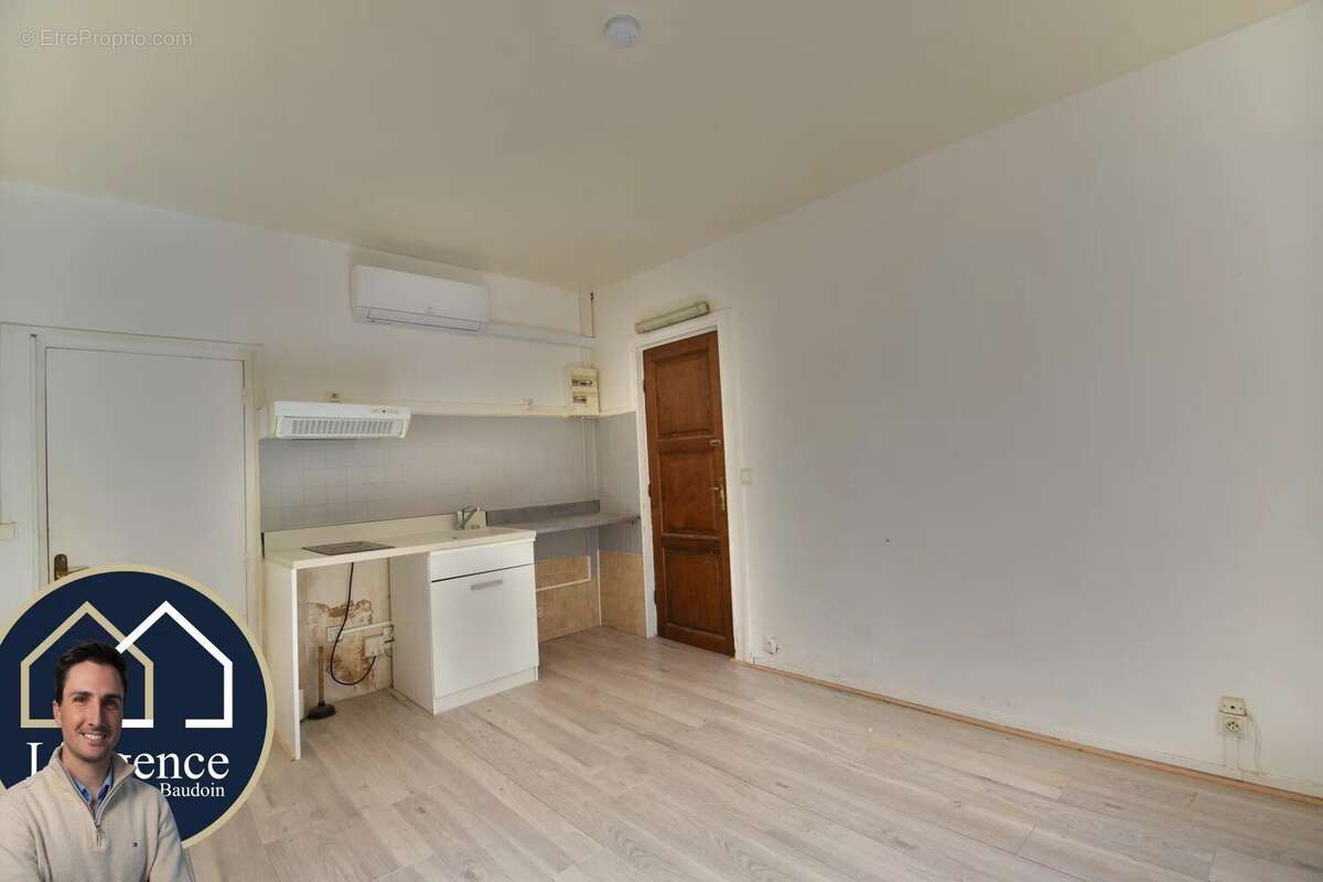 Appartement à MONDONVILLE-SAINT-JEAN