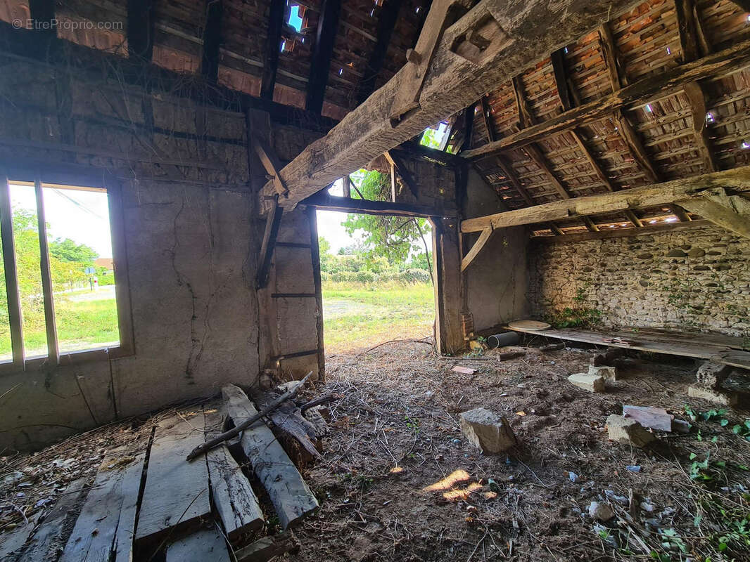 Terrain à ARZACQ-ARRAZIGUET