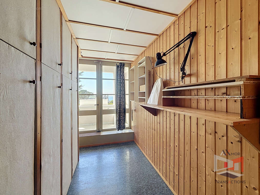TREBEURDEN : Appartement T2 avec vue mer et proximité commerces - photo 7