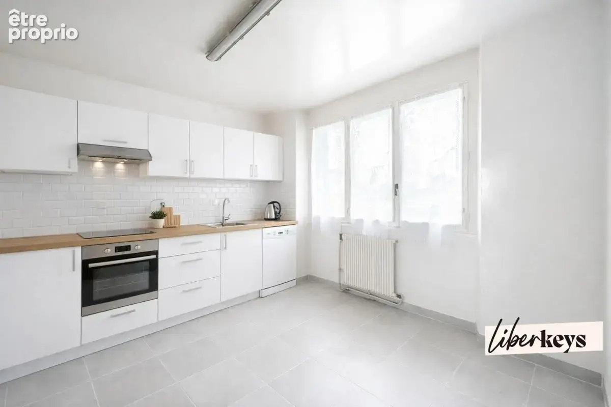 Maison 158 m² avec grange, garage et dépendances – Terrain 730 m² – 3 min du Perray-en-Yvelines , 10 min de Rambouillet - photo 7
