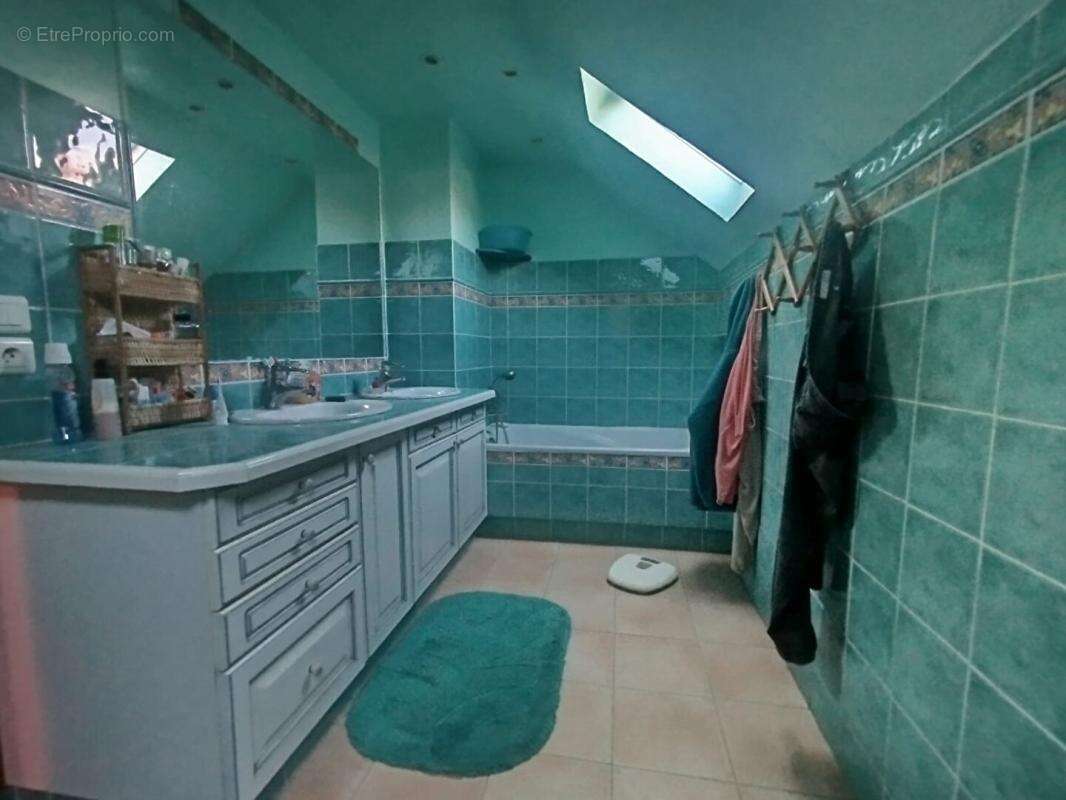 Maison à SILLY-LA-POTERIE