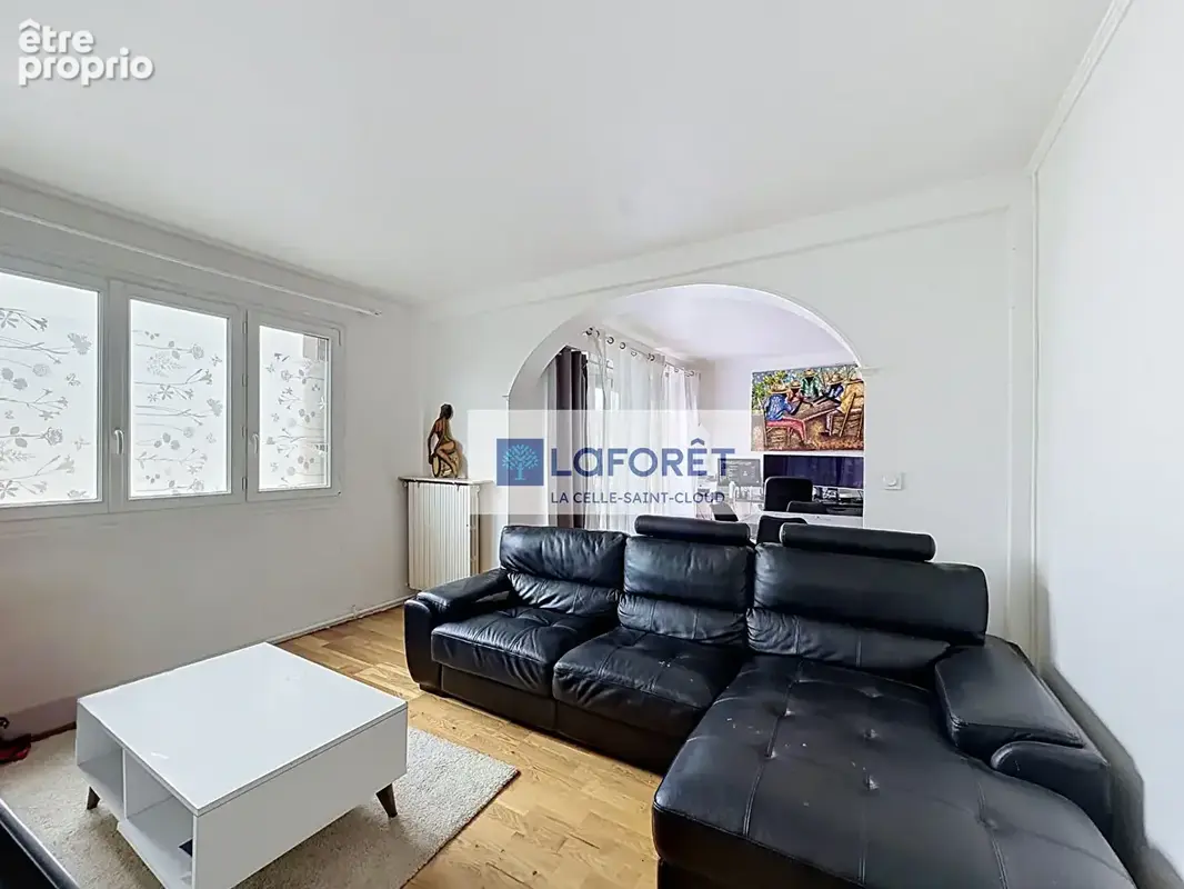 Photo Appartement à La Celle-Saint-Cloud au prix de 265 000€