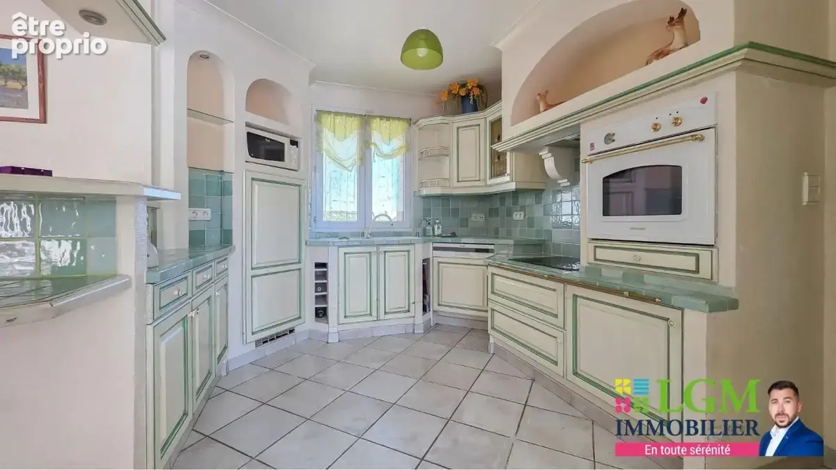 Maison À Vendre Mus, Villa de charme avec piscine, vue et plus de 2 000 m² de terrain - photo 12