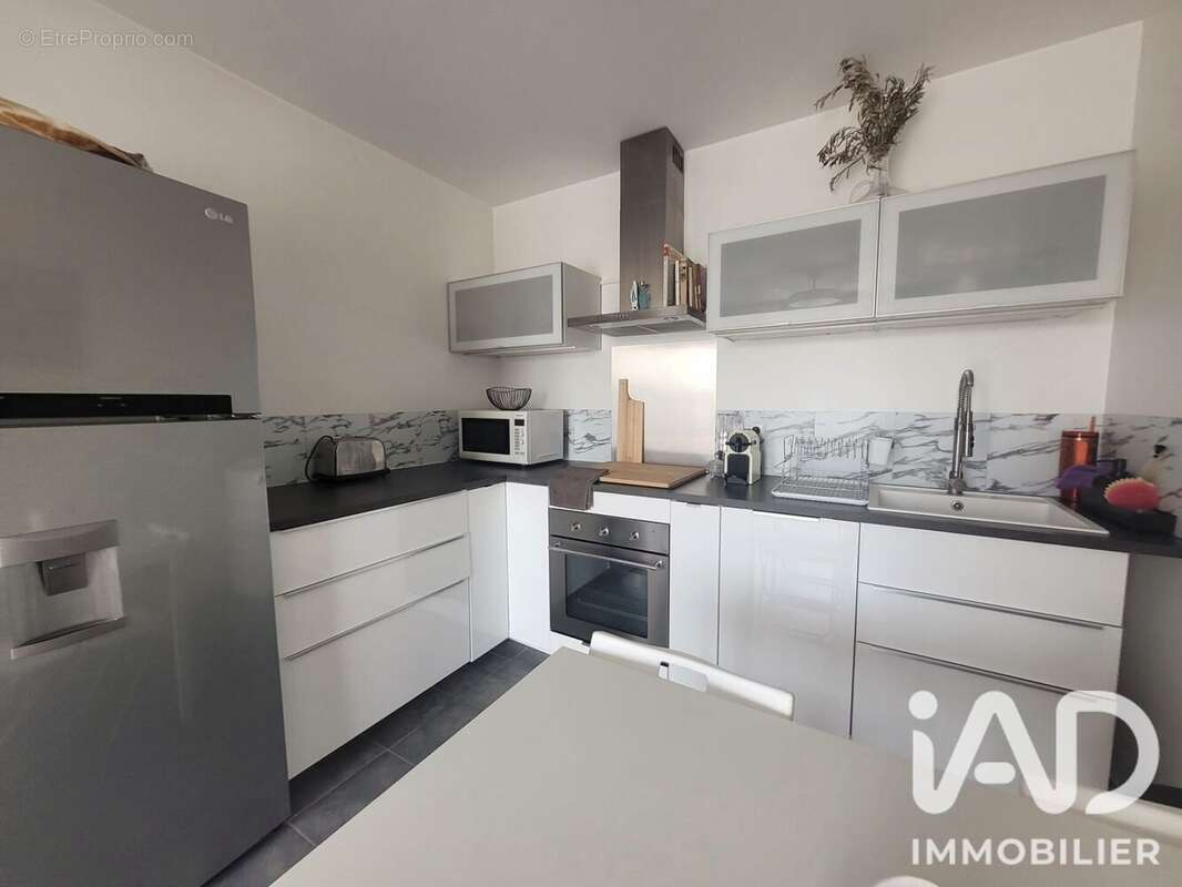 Appartement 43 m² à Toulon  - photo 4