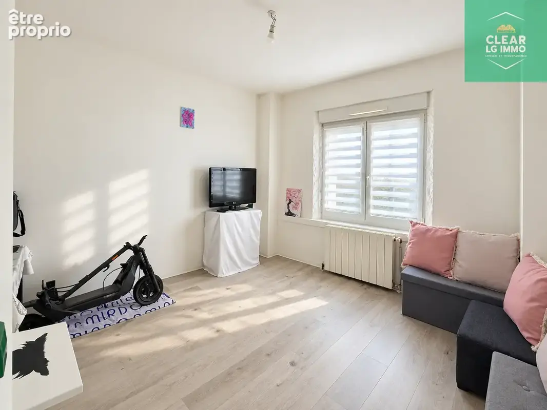 Spacieux appartement rénové avec garage - photo 11