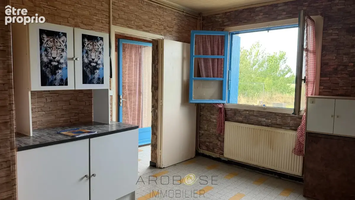 Maison de campagne avec garage et jardin . - photo 8