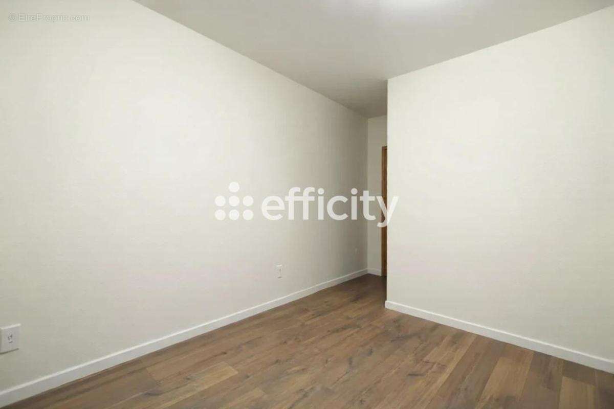 Appartement à FEYZIN