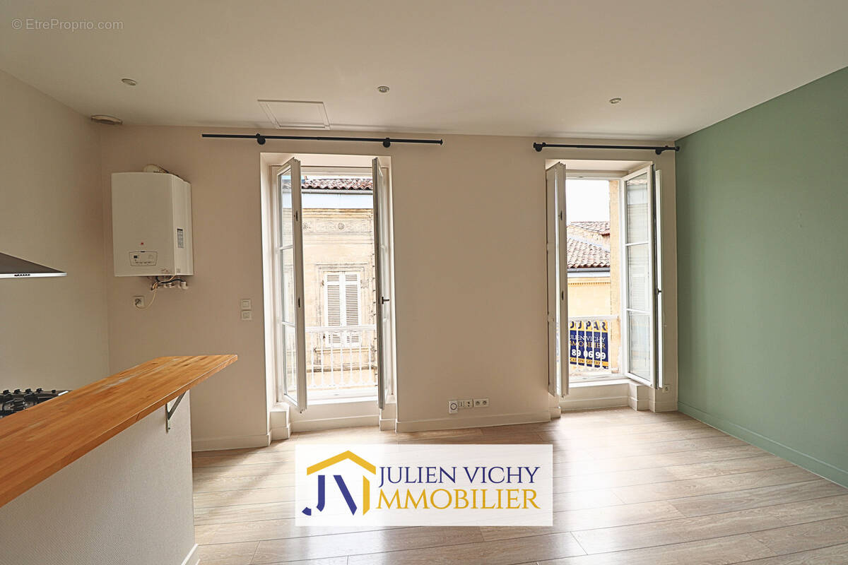 Appartement à BORDEAUX