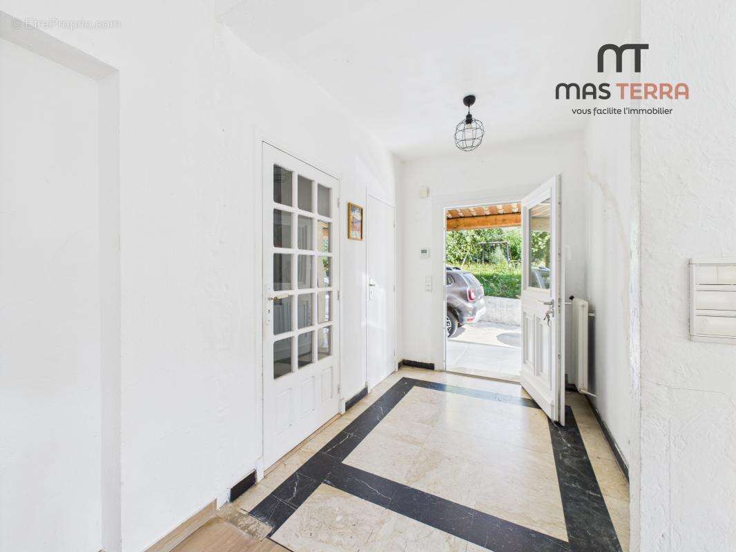 Maison à LE BAR-SUR-LOUP