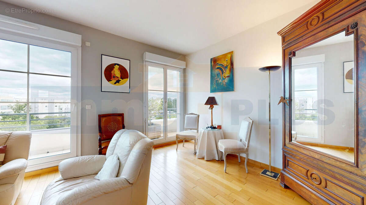 Appartement à MONTIGNY-LE-BRETONNEUX