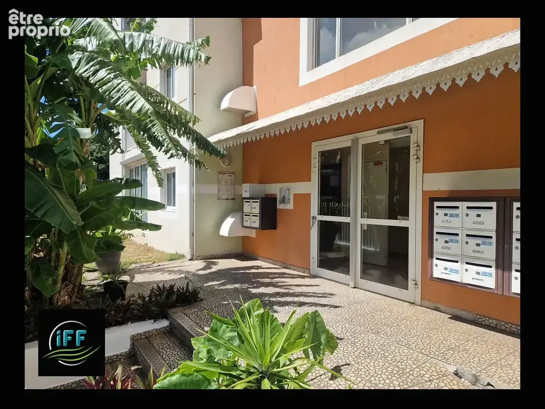 Appartement T2 avec cour privative 39 m2, proche université - photo 7