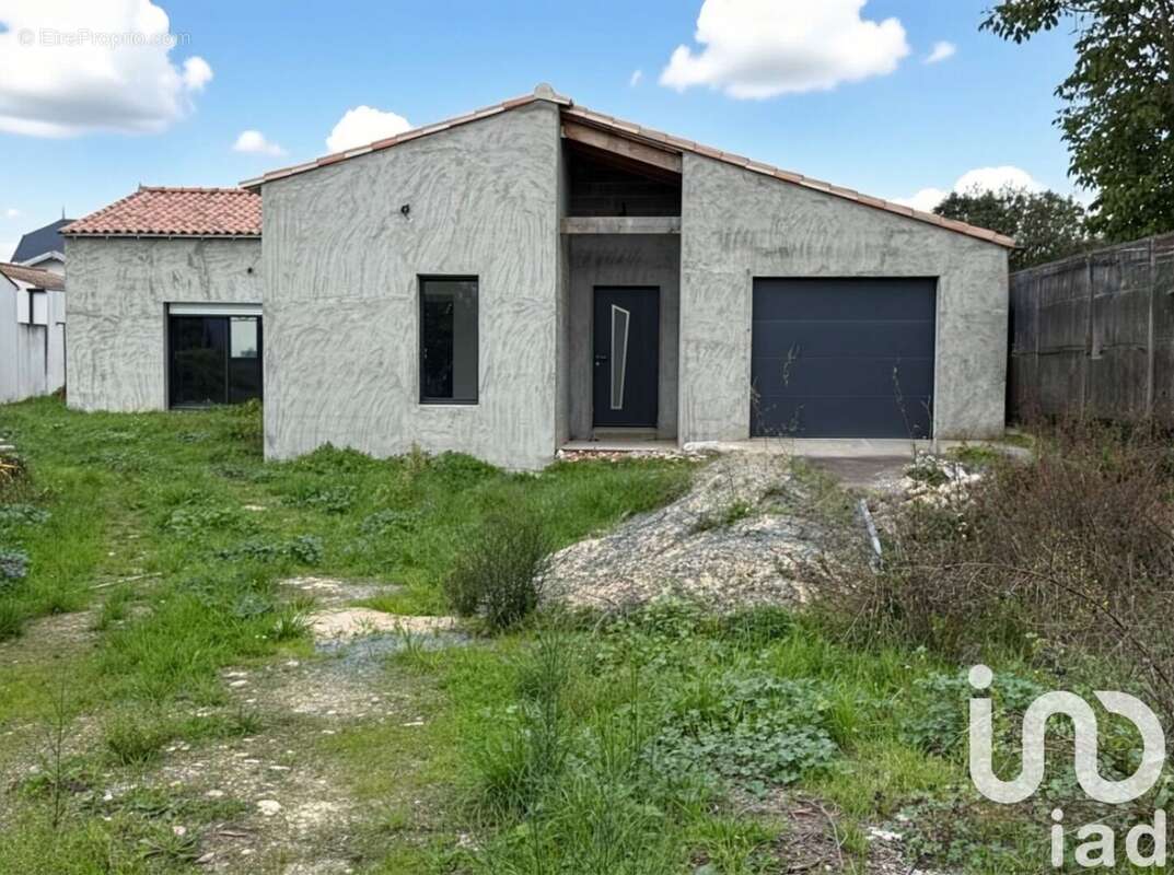 Photo 2 - Maison à SAINT-JEAN-DE-LIVERSAY