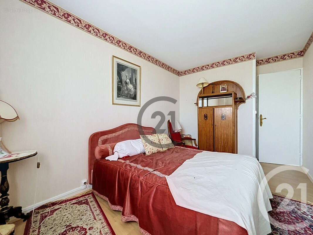 Appartement 82 m² à Avon  - photo 11