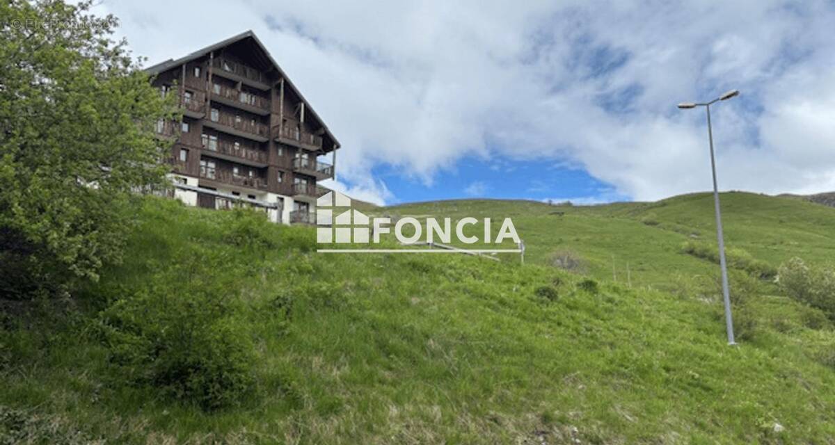 Appartement à SAINT-FRANCOIS-LONGCHAMP