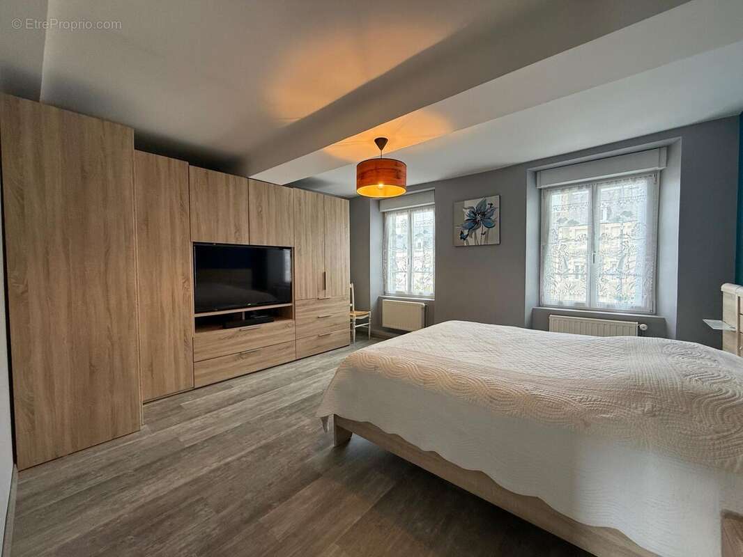 Maison 163 m² à Lithaire  - photo 5