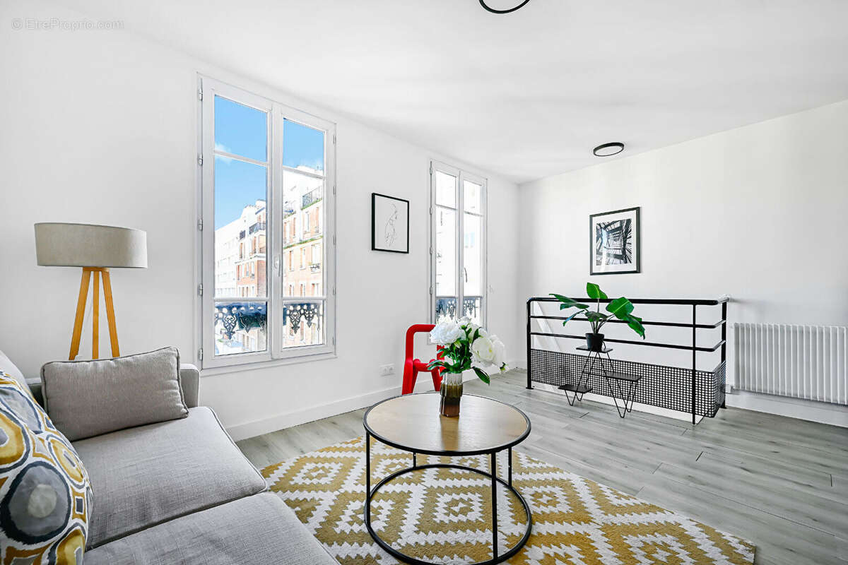 Appartement à PARIS-12E