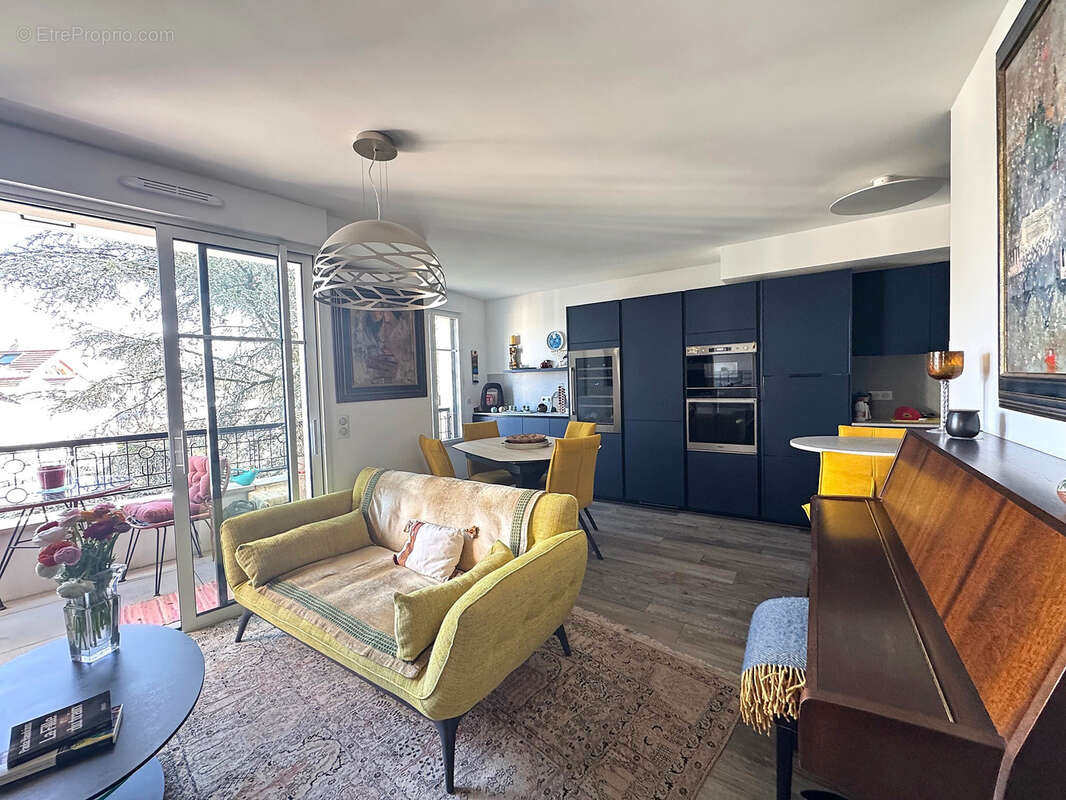 Appartement à SAINT-MAUR-DES-FOSSES