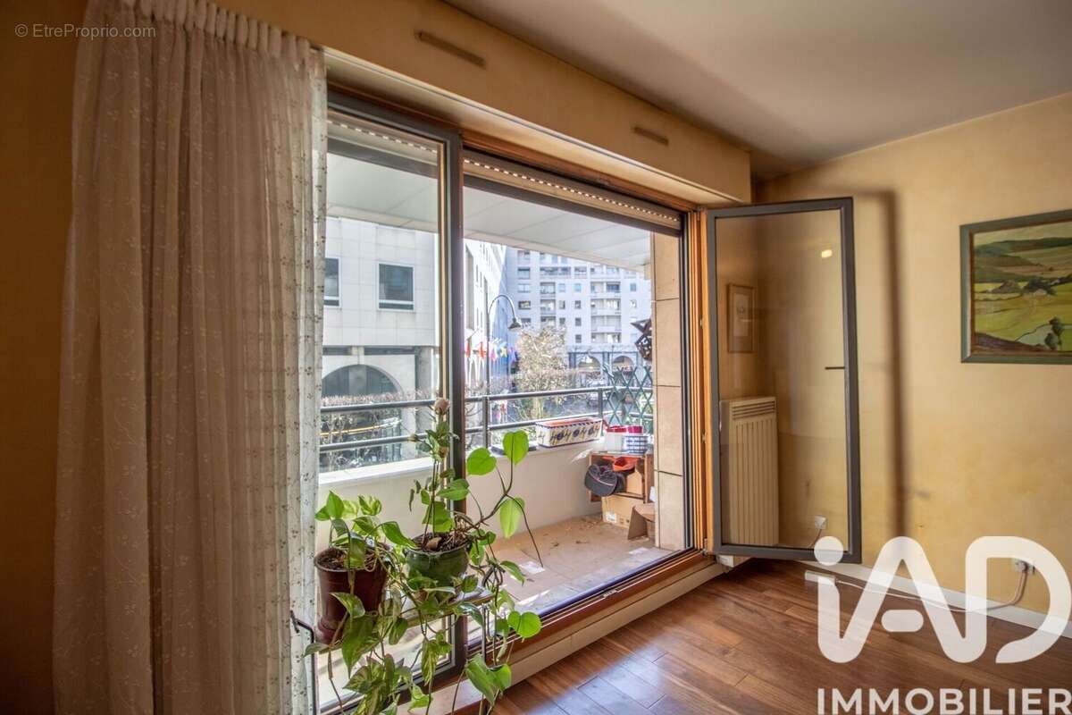 Photo 5 - Appartement à RUEIL-MALMAISON