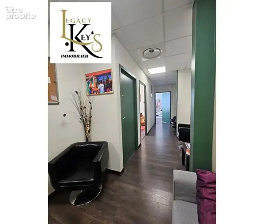 Commerce 99 m² à vendre à Merignac (33700) - photo 1