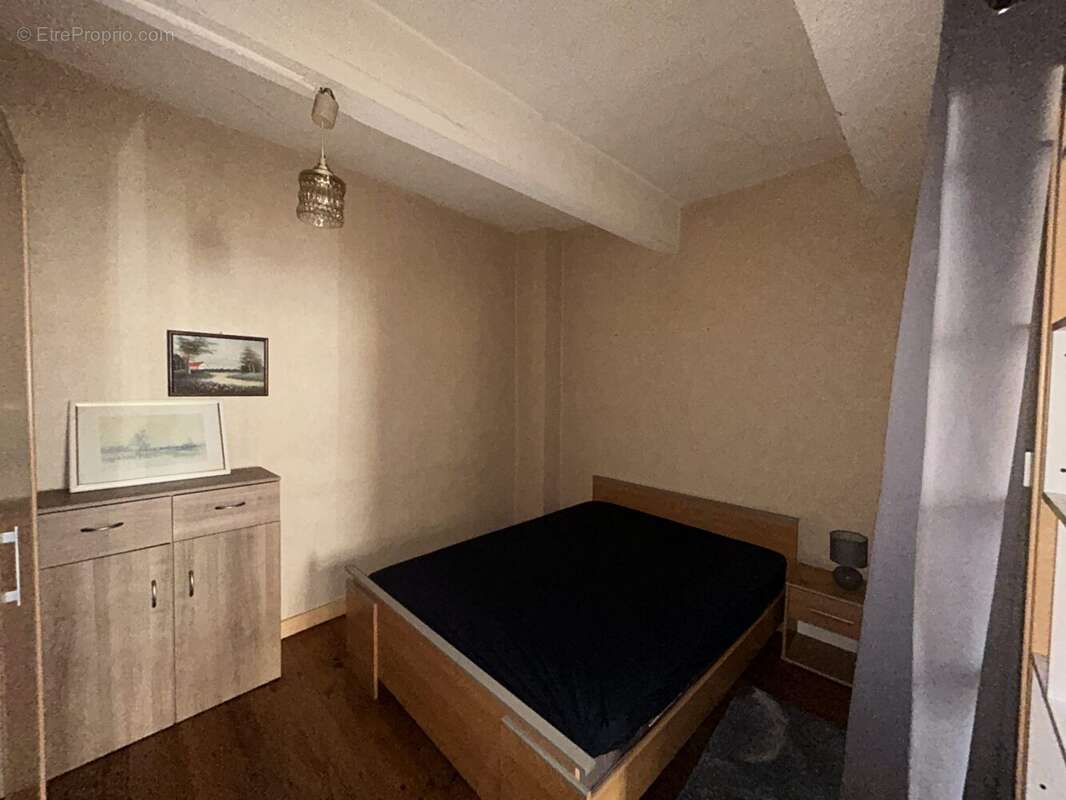 Appartement à PRIVAS
