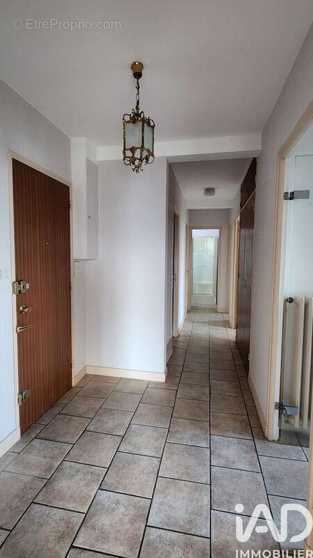 Appartement 73 m² à Bergerac  - photo 4