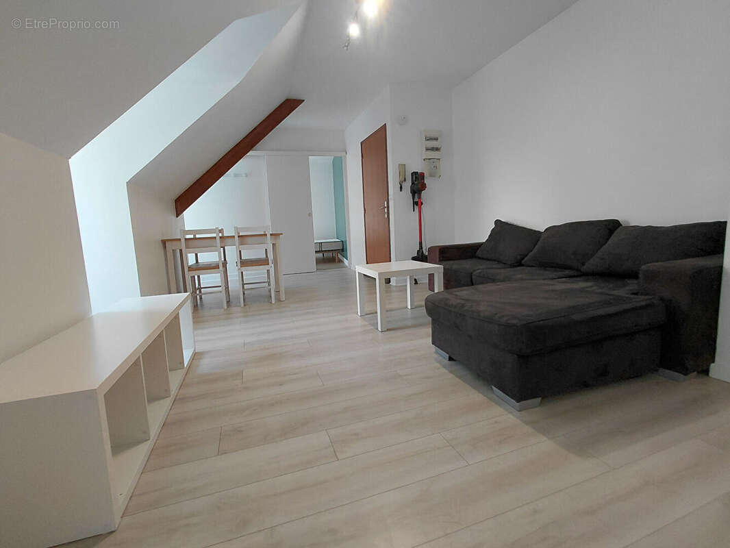 Appartement Laval 2 pièce(s) centre ville - photo 3
